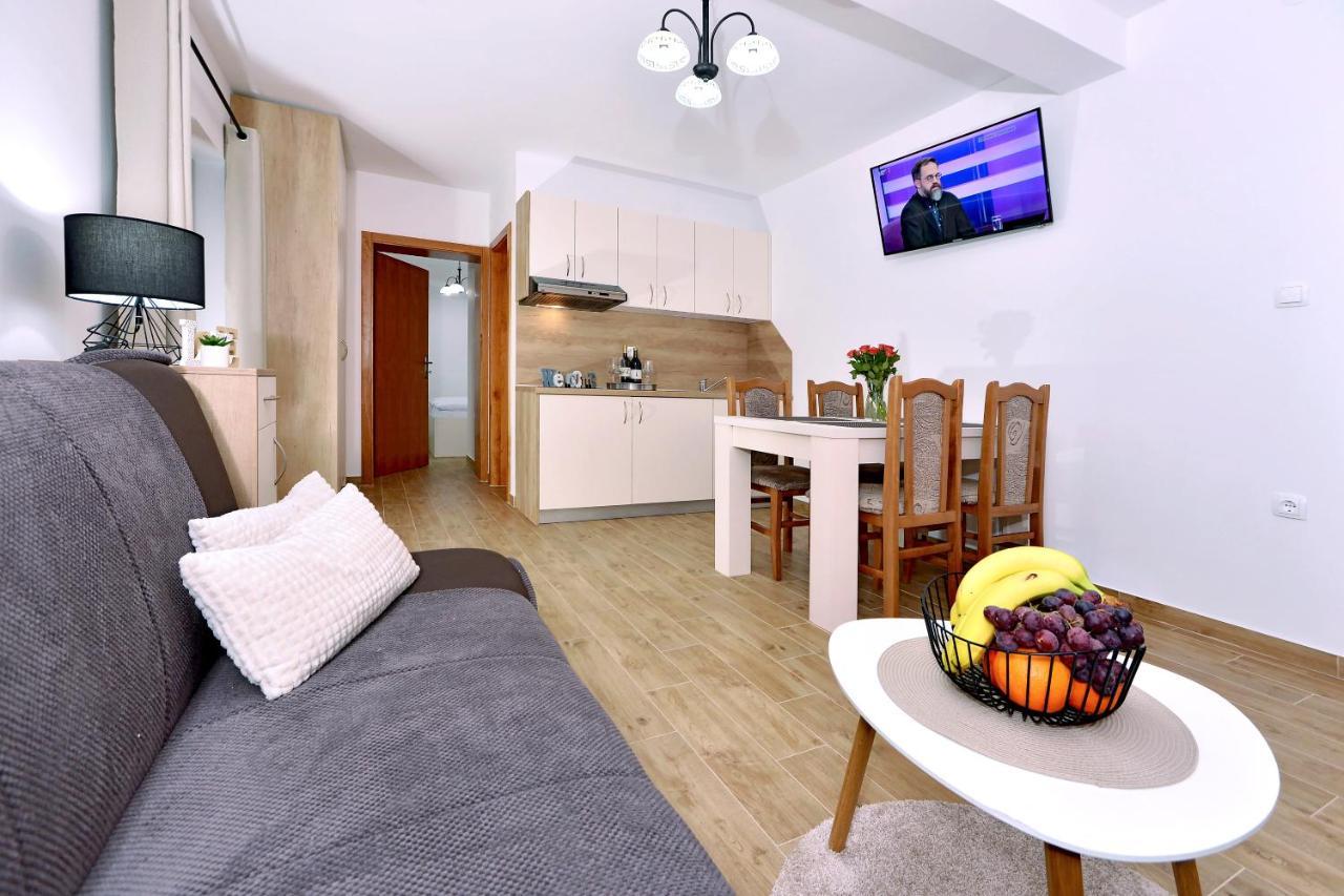 Apartment & Rooms Vila Toplissa Varazdinske Toplice Exterior foto